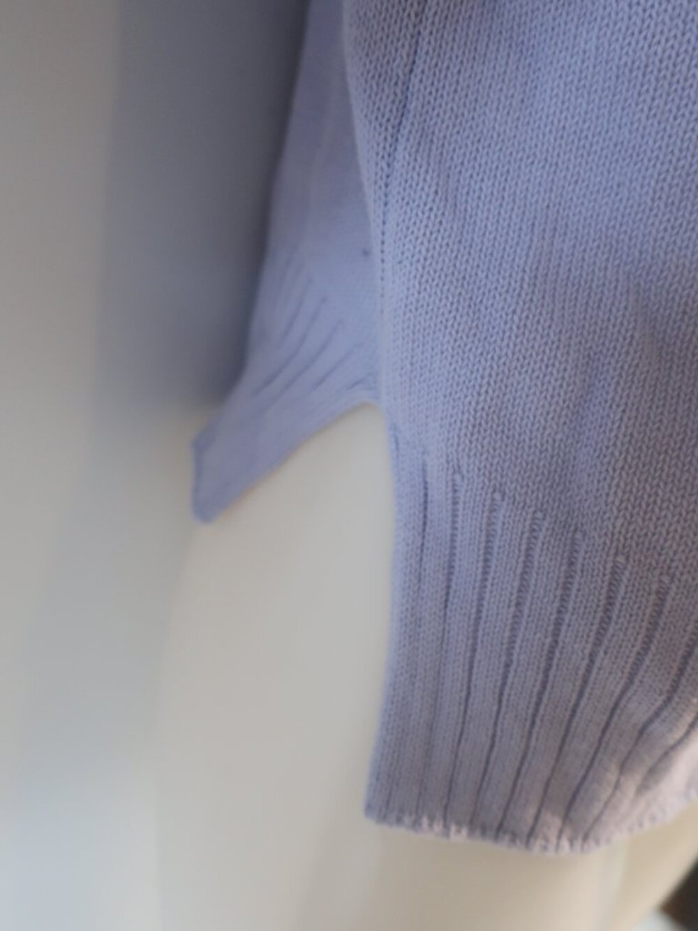 Womens 27 Miles Malibu (Item-107) Lavender V-Neck Cardigan Sweater M - Picture 4 of 16